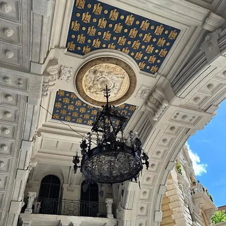 Into The Arc, Palace Of The Ambassadors, Coppede * Rom